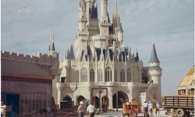 Fotos Raras da Construção do Magic Kingdom